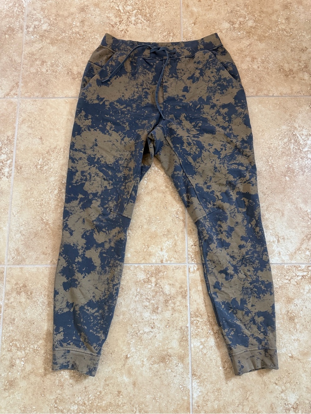Men’s Lululemon City Sweat Jogger size medium